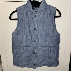 Levi’s Puffer Buttoned Vest